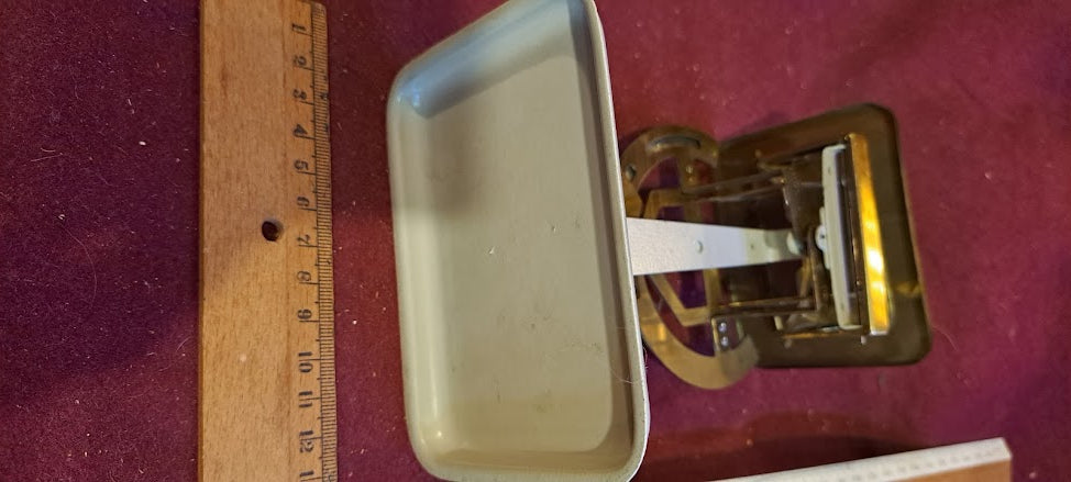 Antique Postal Scale vintage [INS10428]