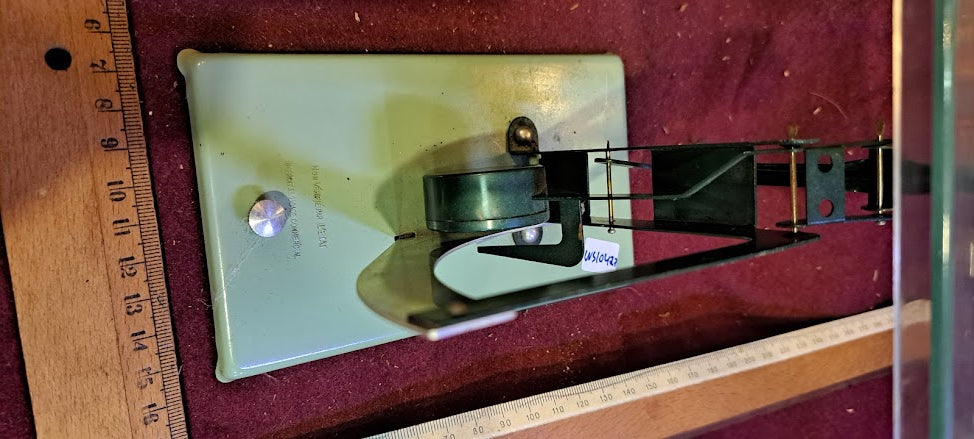 Antique Postal Scale vintage [INS10427]