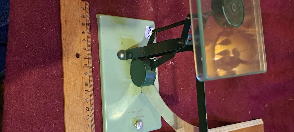 Antique Postal Scale vintage [INS10427]