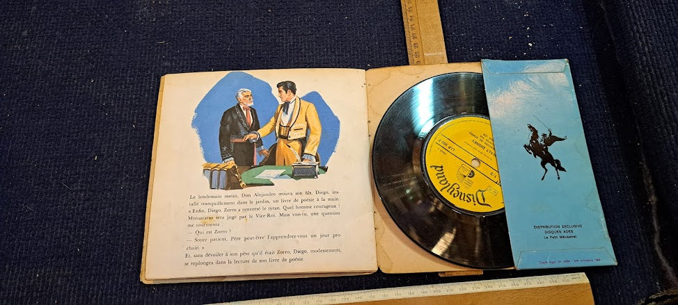 Walt Disney Zoro Vanilla Record and booklet [ENT10203]