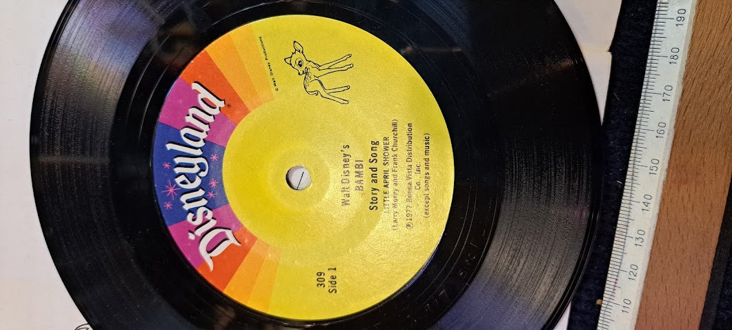 Walt Disney Bambi Vanilla Record and booklet [ENT10209]