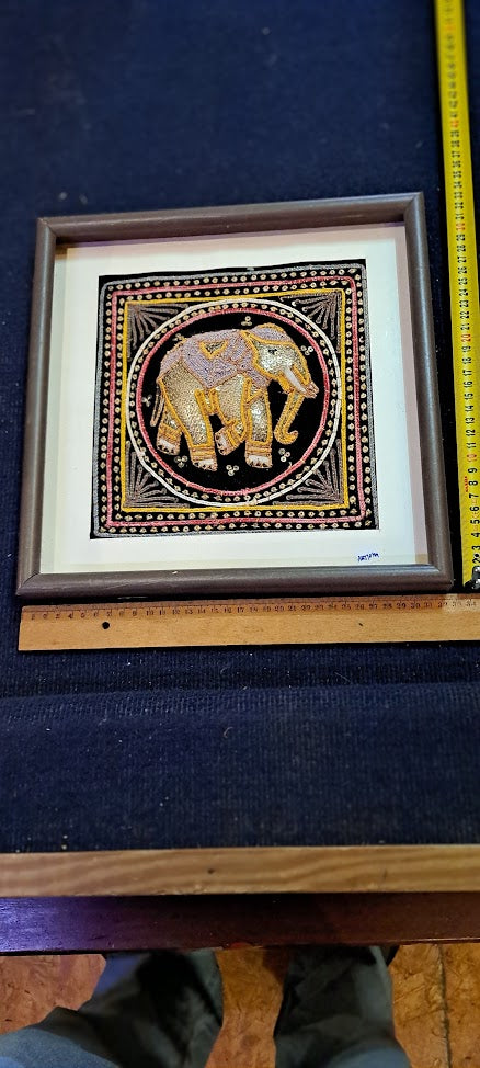 Handmade Indian Elephant Embroidery [ART10199]