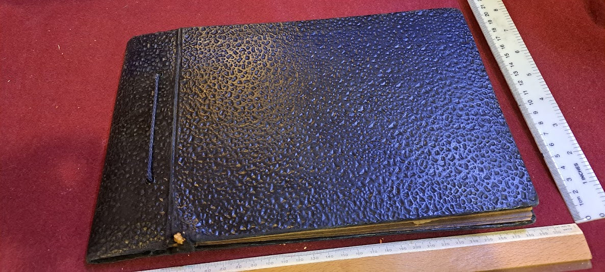 Old photos album with Jerusalem Copper Plating [BOK10289]