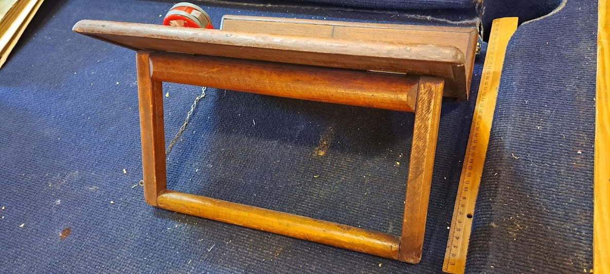 Vintage Book wood stand rare! [OTH10266]