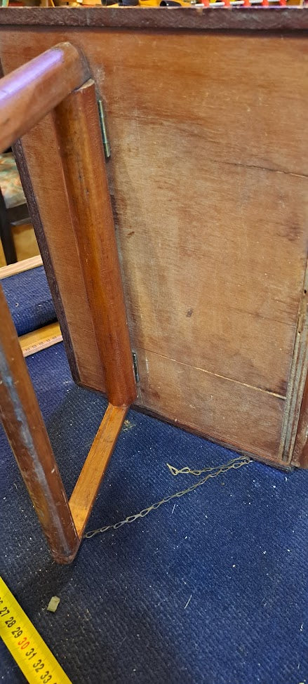 Vintage Book wood stand rare! [OTH10266]