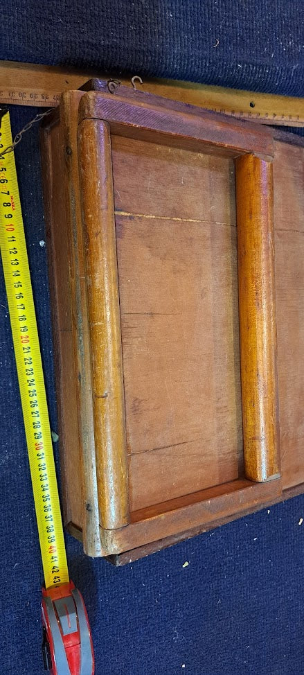 Vintage Book wood stand rare! [OTH10266]