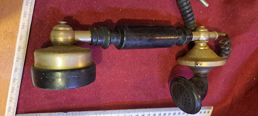 Vintage analog rotary telephone [INS10429]