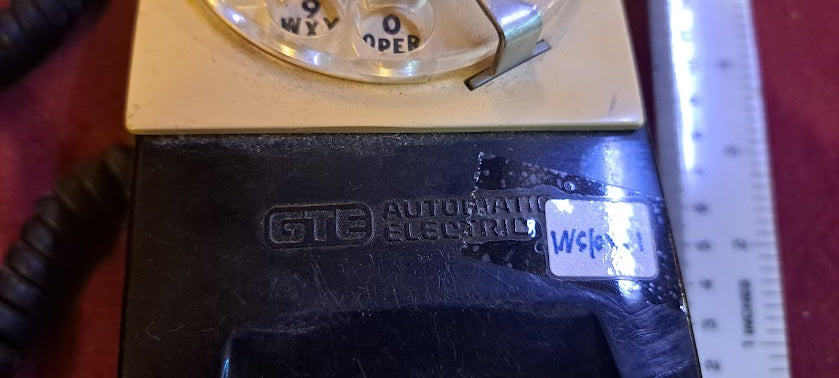 Vintage analog rotary telephone [INS10431]