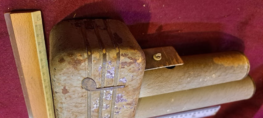 Vintage electrical bell [INS10432]
