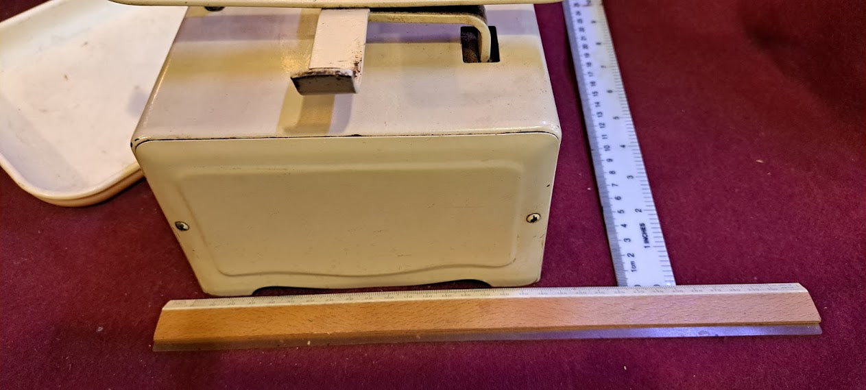 Old uniqe weigh 1950  - Rare [INS10435]