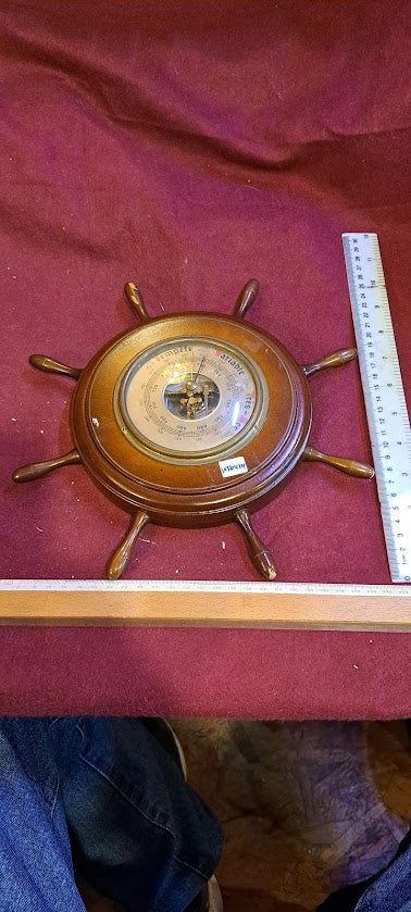 Vintage barometer [INS10434]