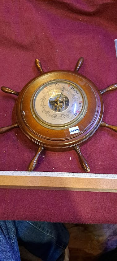 Vintage barometer [INS10434]