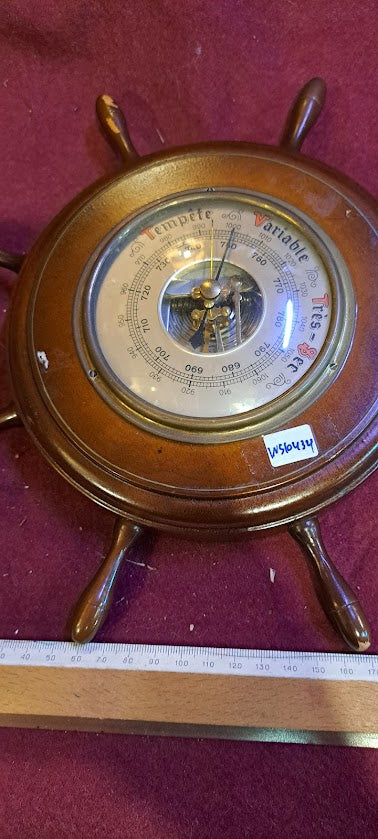 Vintage barometer [INS10434]