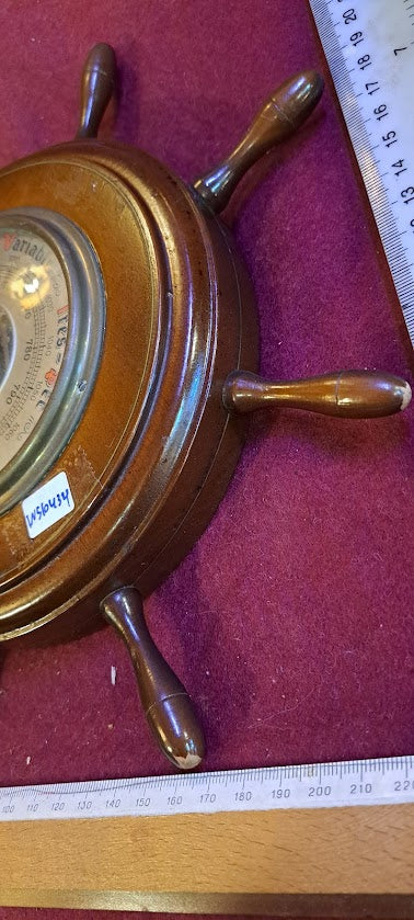 Vintage barometer [INS10434]