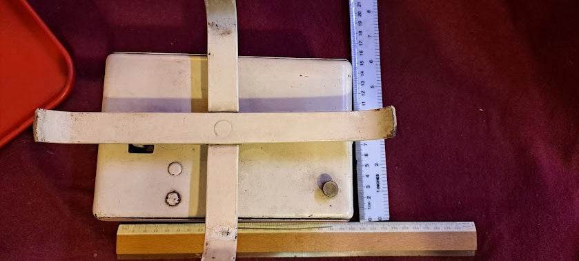 Vintage unique Mechanical Weight rare! [INS10436]