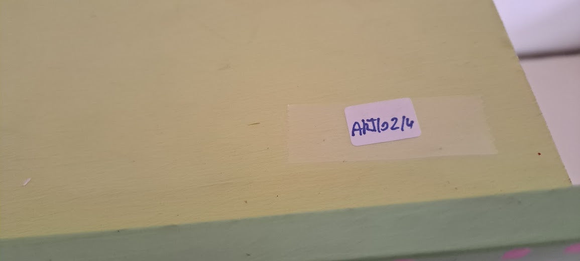 Miniature handmade art in box [ART10214]