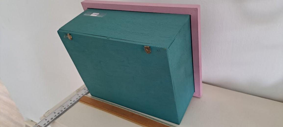 Miniature handmade art in box [ART10219]