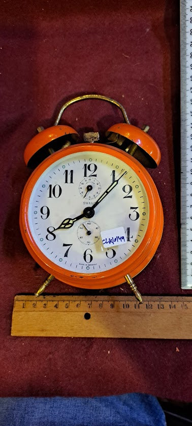 Vintage mechanical desk clock [CLK10149]