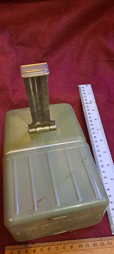 Old army water bottle [TOL10189]