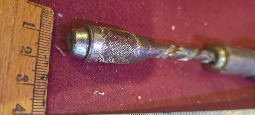 Antique manual drill, screwdriver [TOL10202]