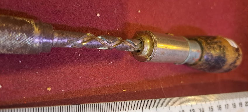 Antique manual drill, screwdriver [TOL10202]