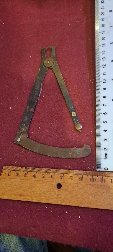 Antique Iron Caliper Micrometer [TOL10207]