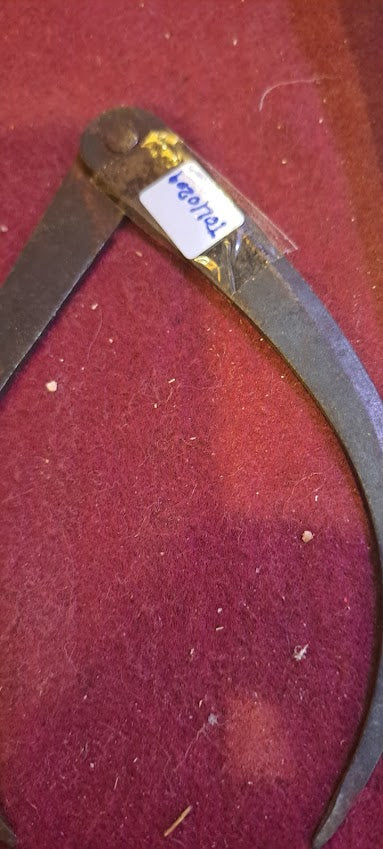 Antique iron caliper [TOL10209]