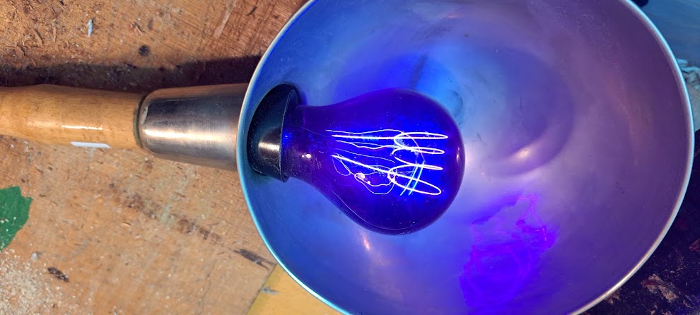 Blue Lamp Old Medical Reflector [TOL10211]
