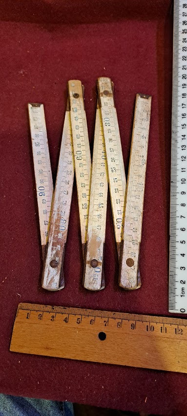 Vintage wood folding meter [TOL10212]
