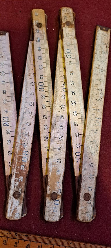 Vintage wood folding meter [TOL10212]