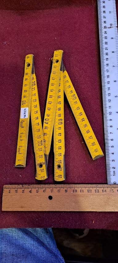 Vintage wood folding meter [TOL10214]