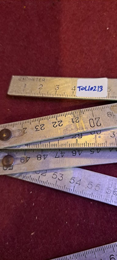 Vintage metal folding meter [TOL10213]