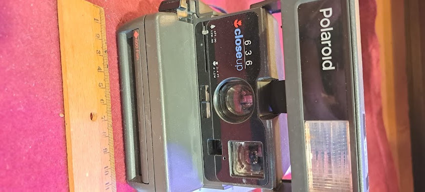 Vintage Polaroid camera Closeup 636 [INS10445]