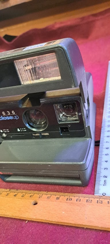 Vintage Polaroid camera Closeup 636 [INS10445]