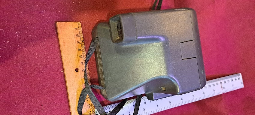 Vintage Polaroid camera Closeup 636 [INS10445]