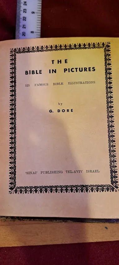 Vintage title page of 'The Bible In Pictures' by G. Doré, Sinai Publishing, collectable book