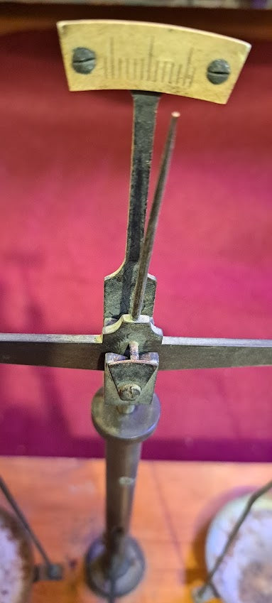 Antique Delicate Libra Weight with wood box [INS10452]