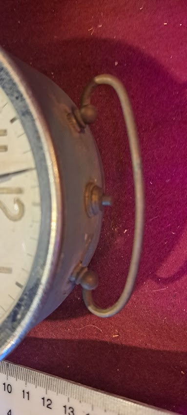 Old mechanical desk clock [CLK10163]