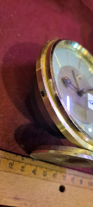 Old mechanical desk clock [CLK10161]