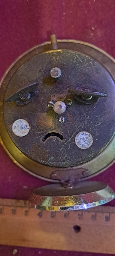Old mechanical desk clock [CLK10161]