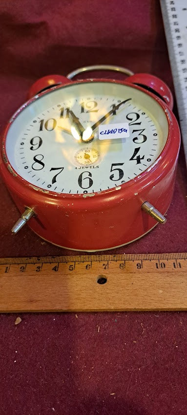 Old mechanical desk clock [CLK10159]