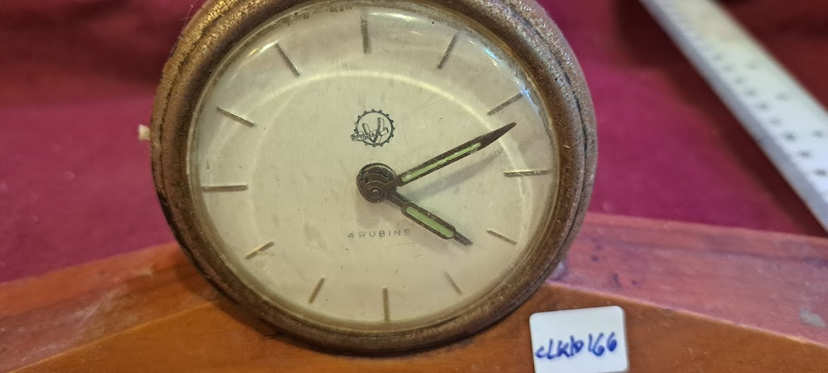 Old mechanical desk clock [CLK10166]