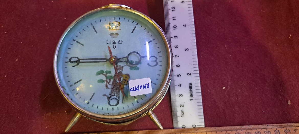 Old mechanical desk clock [CLK10168]