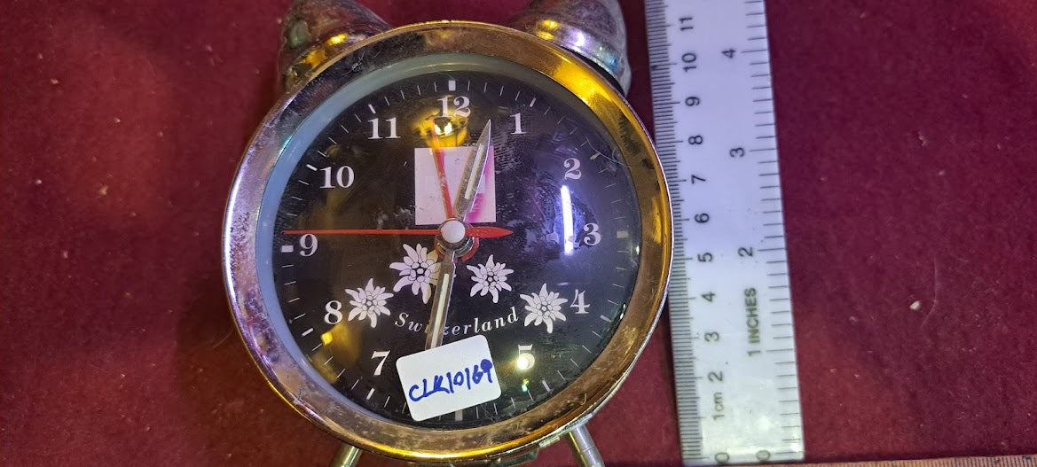 Old mechanical desk clock [CLK10169]