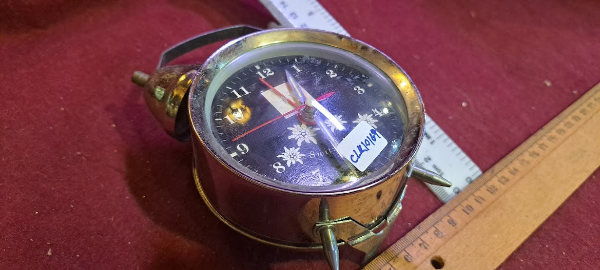 Old mechanical desk clock [CLK10169]