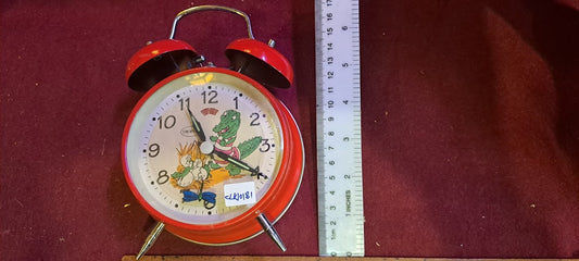 Old mechanical desk clock [CLK10181]