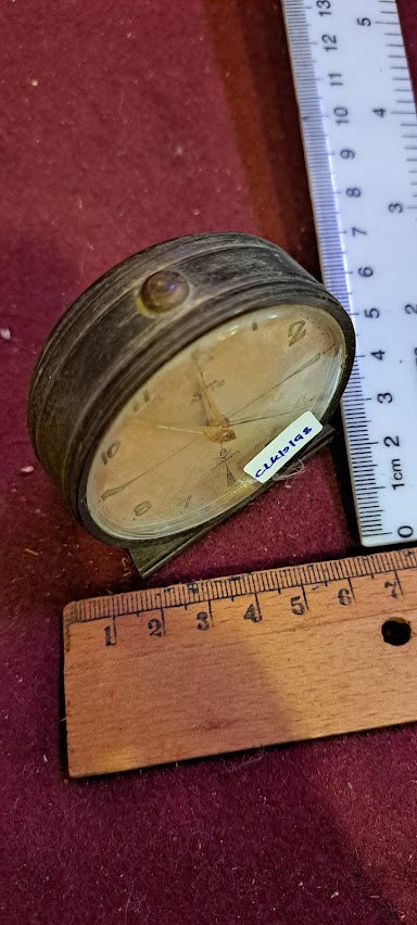 Vintage mechanical desk clock [CLK10198]