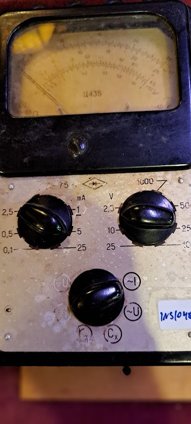 Vintage multimeter [INS10465]