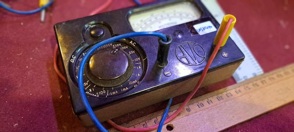 Vintage multimeter Multiminor AVO [INS10470]