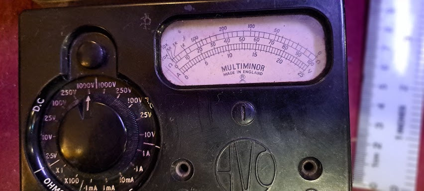 Multiminor vintage multimeter AVO [INS10478]